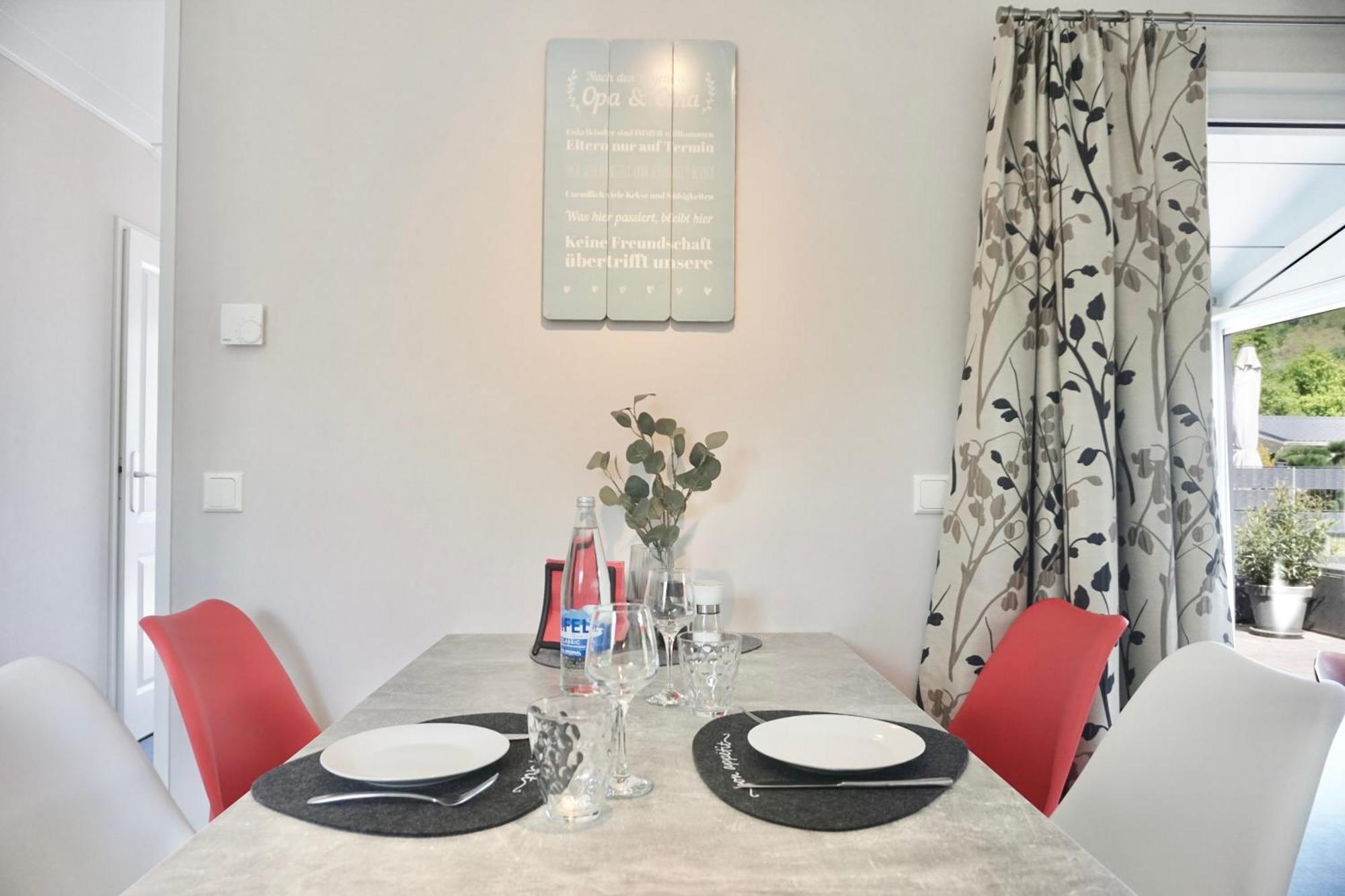 Ferienhaus Ufergeheimnis Am Guelser Moselbogen I 2 Sz I 5 Gaeste I Badebucht I Grill I Garten Koblenc Exteriér fotografie